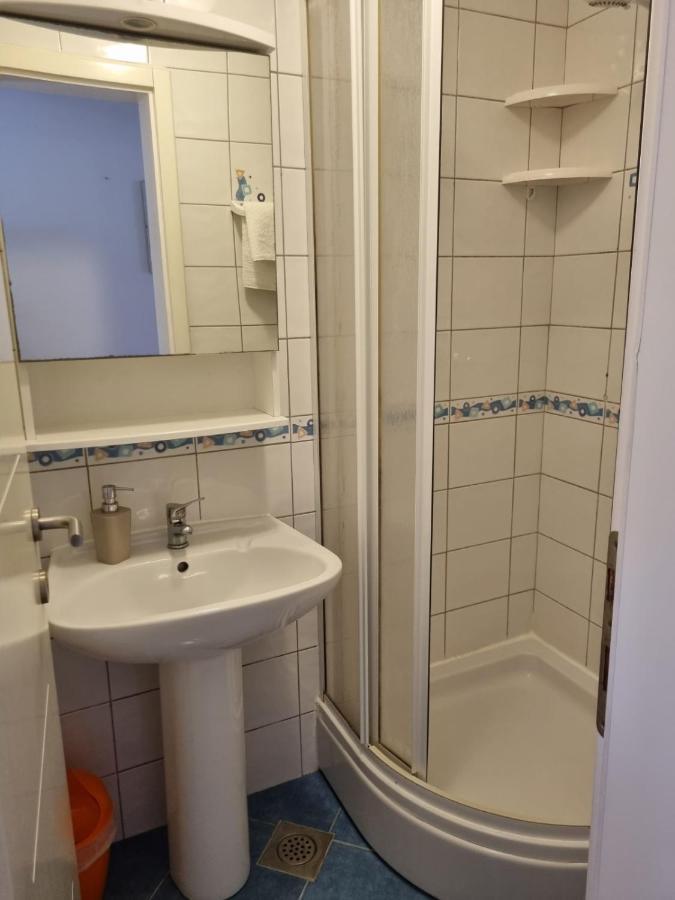 Apartments Casia Baska  Ngoại thất bức ảnh